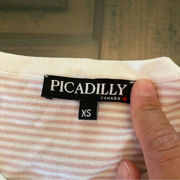 Piccadilly Canada Rose Pink Light Sweater size XS NWOT - Picture 4 of 14